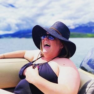 Meet your Posher, Beth